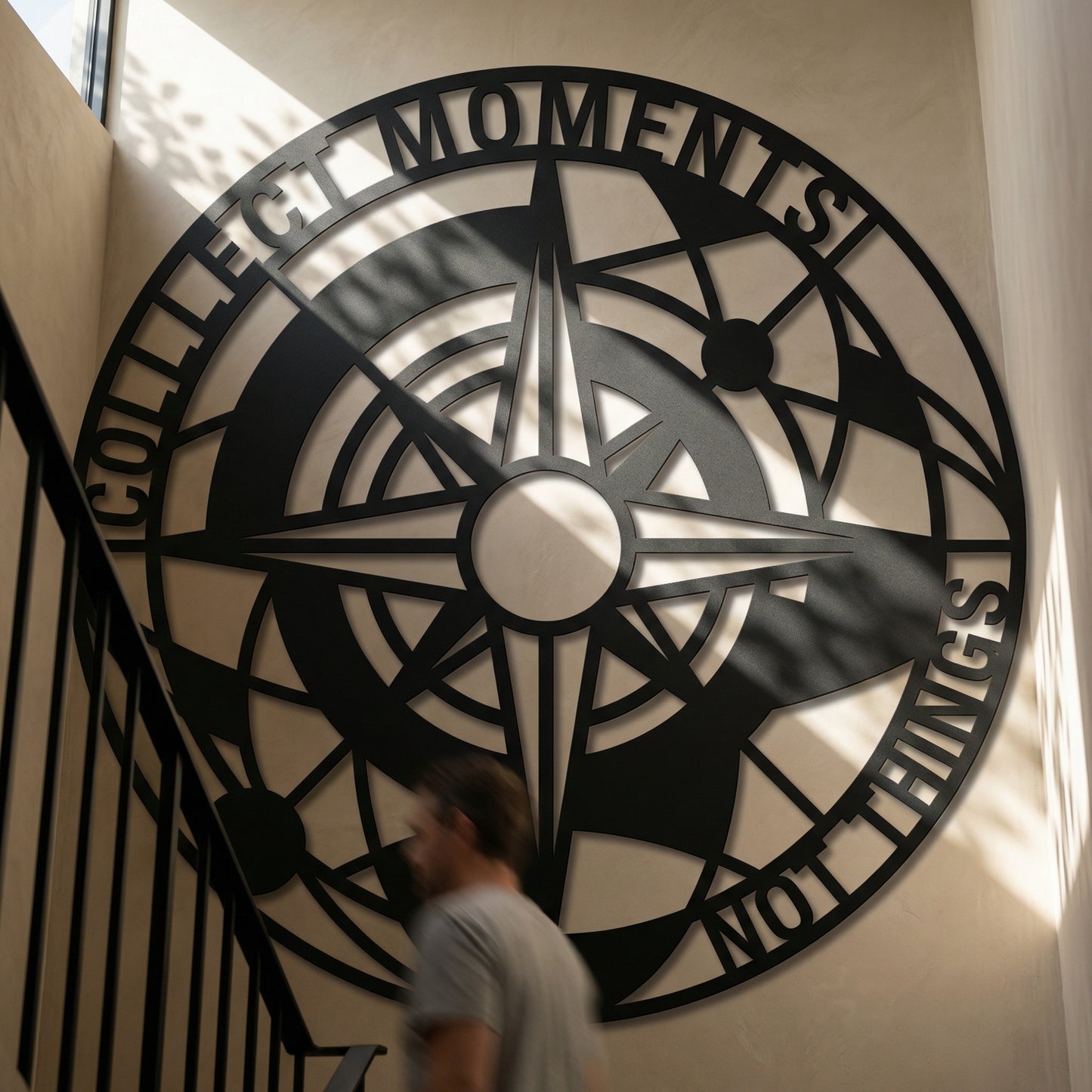 Moment Compass Crest