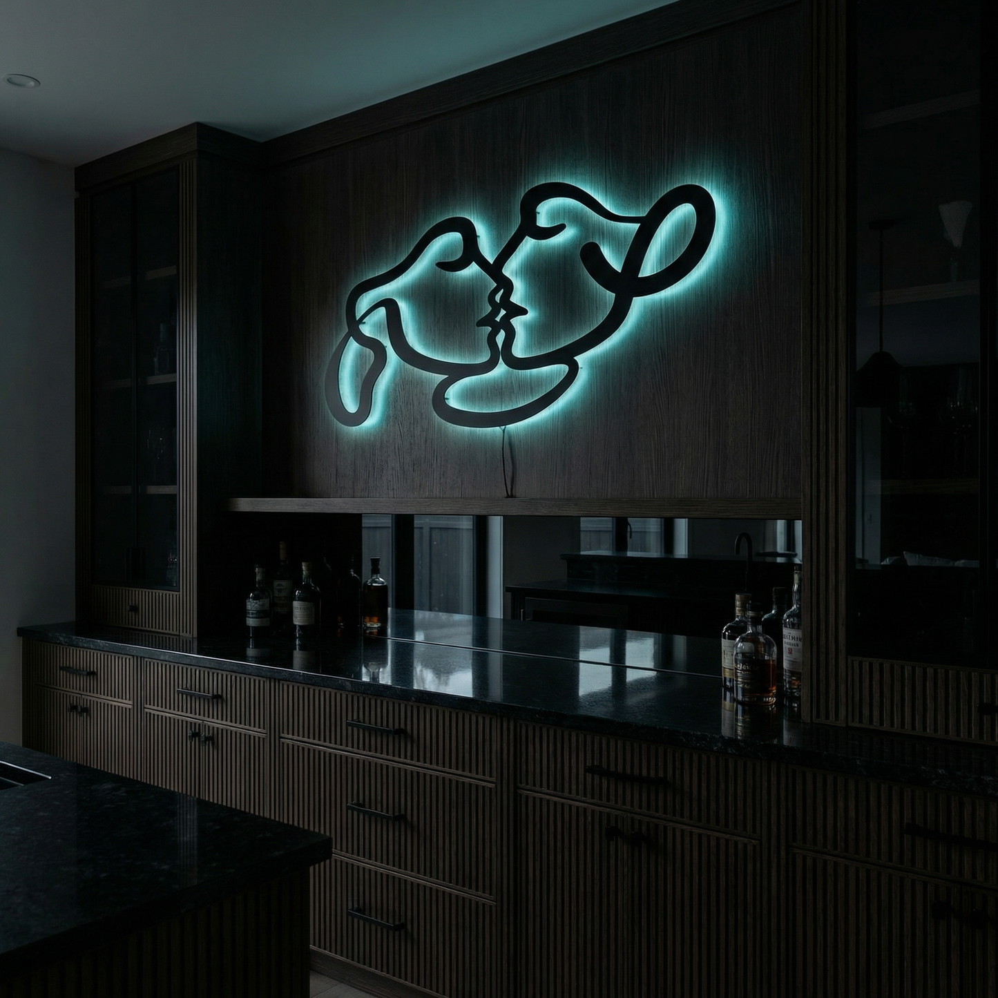 Tender Kiss | Couples & Romance